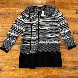 NWT Ann Taylor Black and White Knit Cardigan